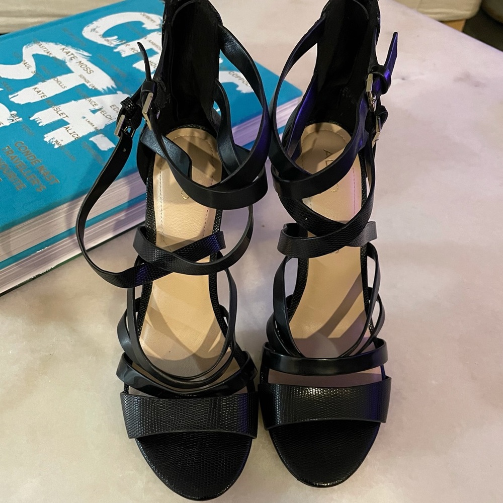 NEW Aldo Heels